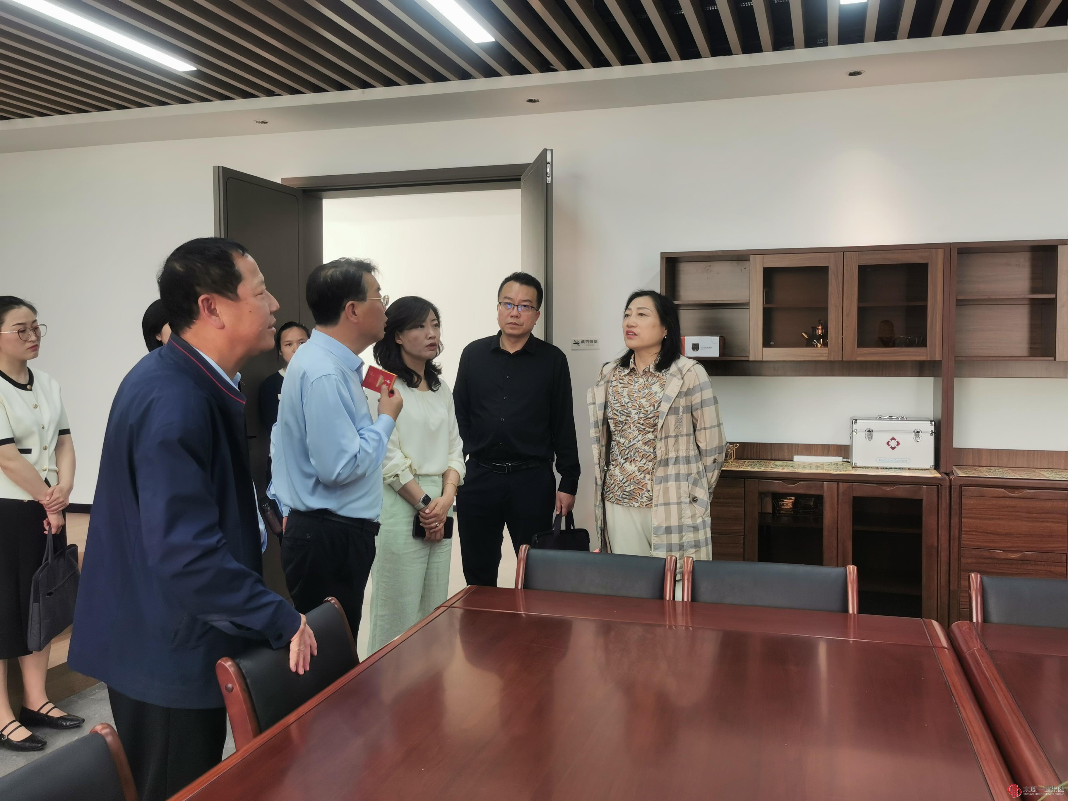 市委意識形態(tài)專項檢查組蒞臨太原一建調(diào)研指導工作